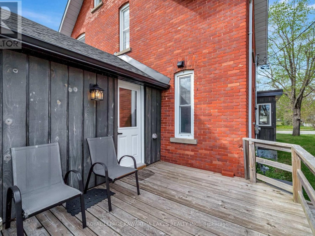 45 OAK STREET, Cameron Lake