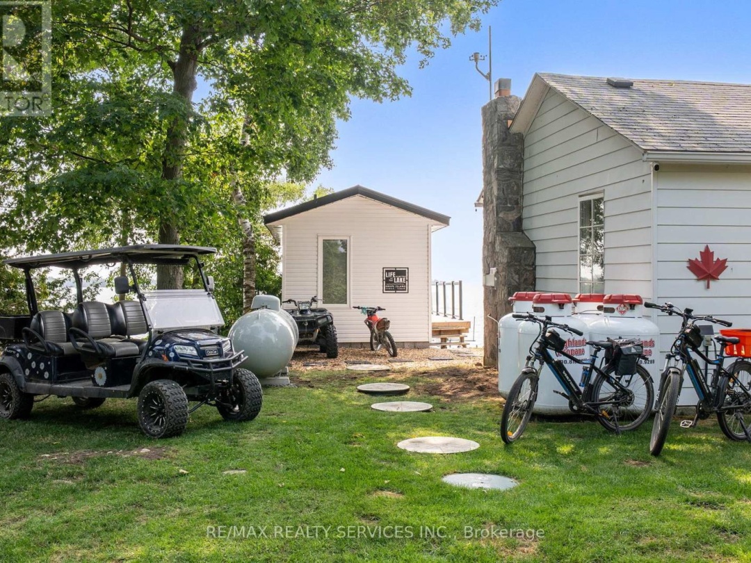 103 IVY LANE, Lake Simcoe