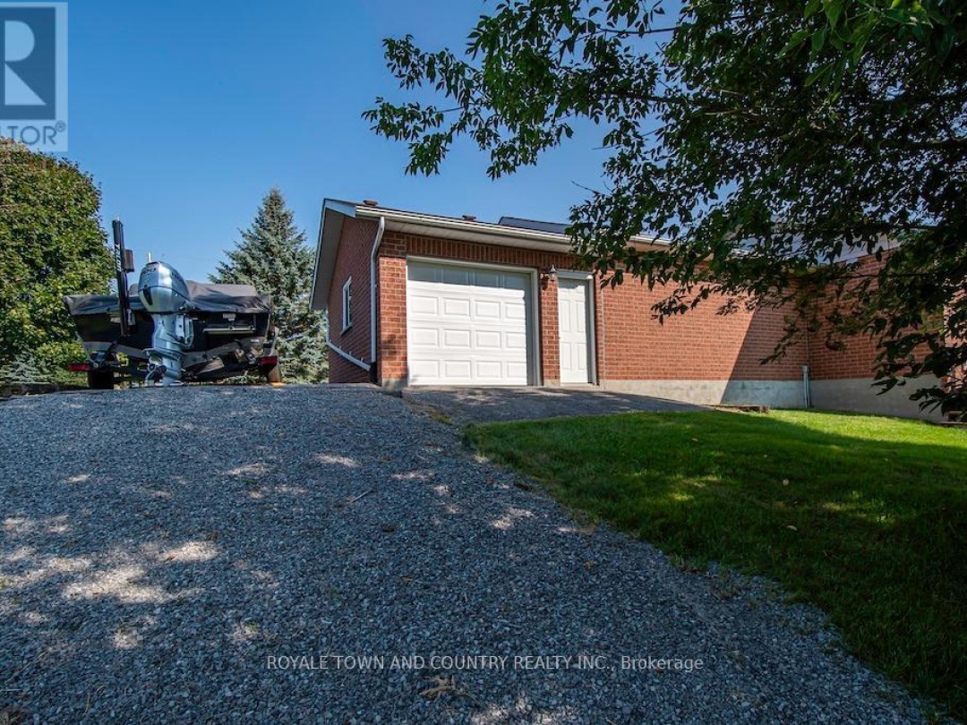 116 Cresswell Road, Kawartha Lakes (Manilla)