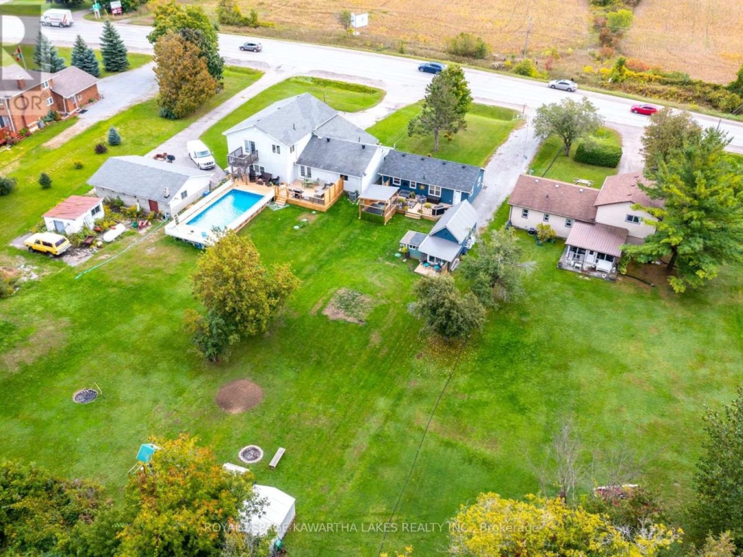 813 COUNTY ROAD 121 ROAD, 