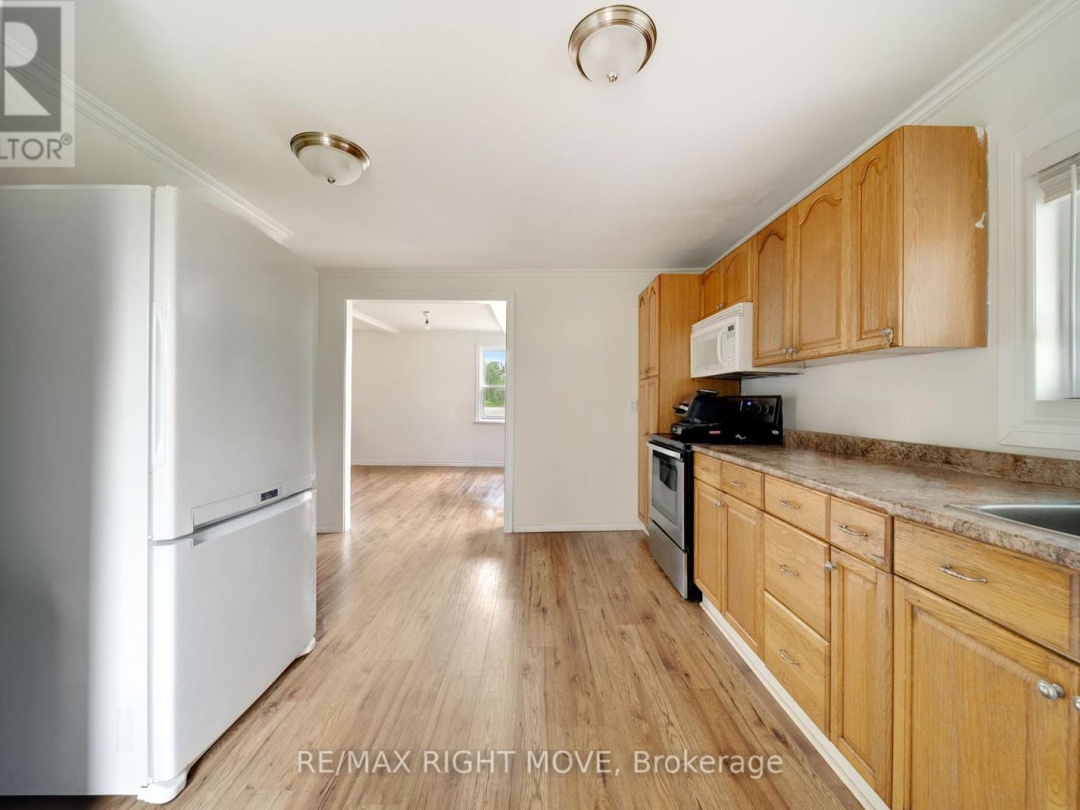 2639 EGO SIDE ROAD, 