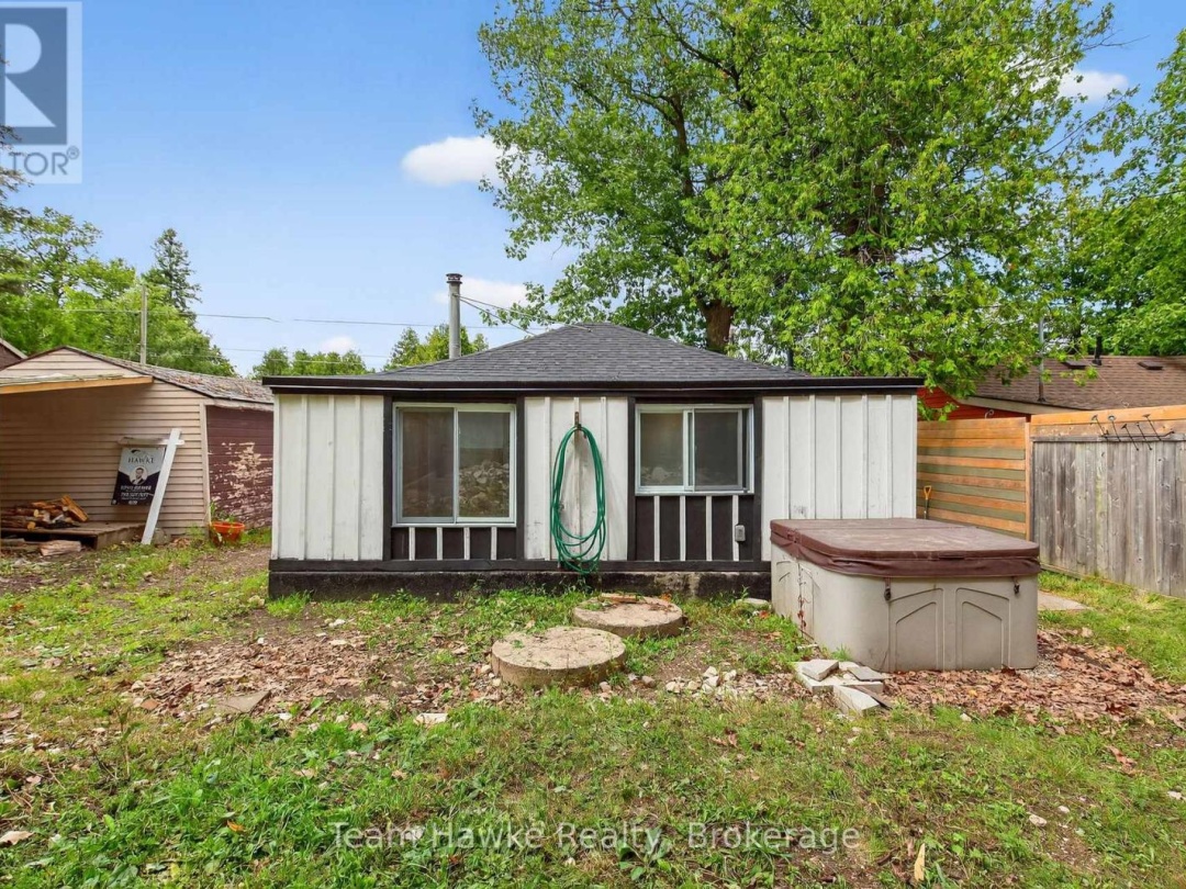 27 EARLDOM BOULEVARD, 