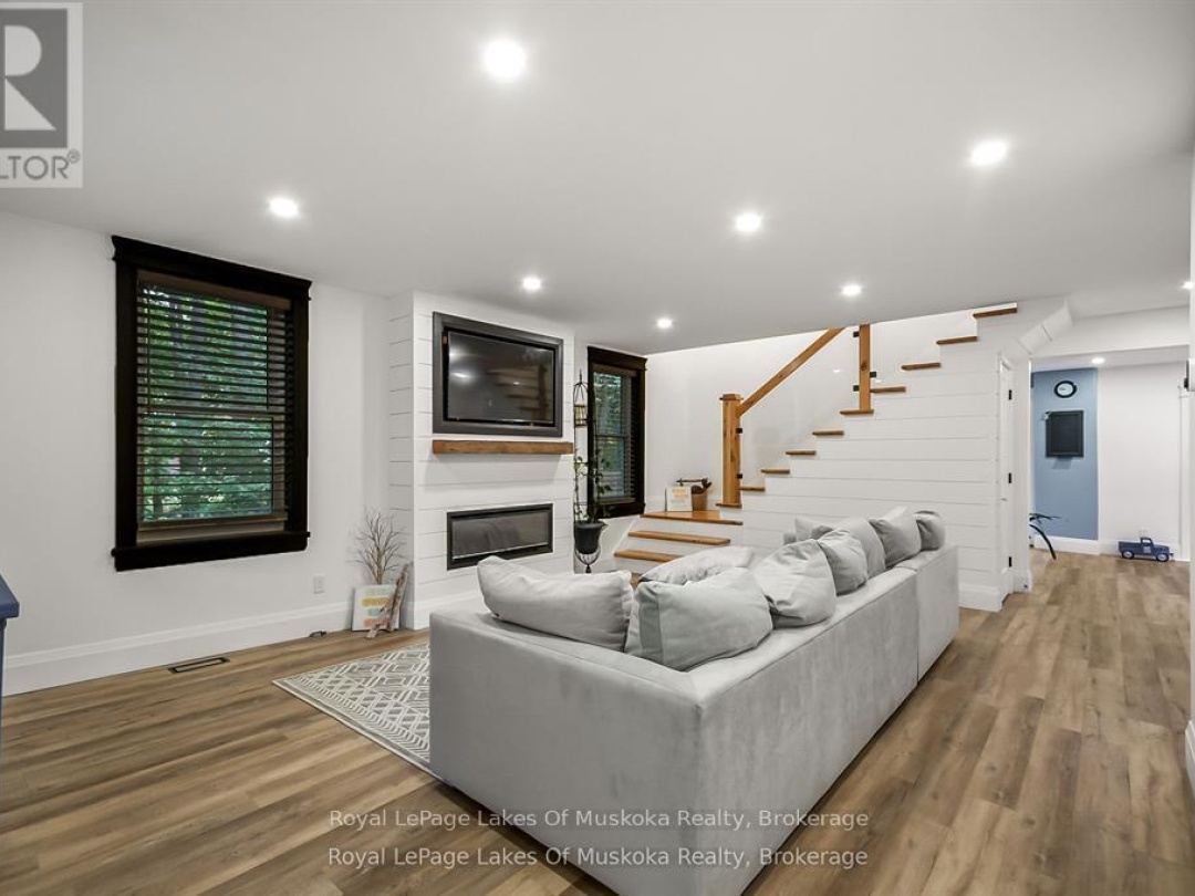 190 MAPLE STREET, Bracebridge (Macaulay)