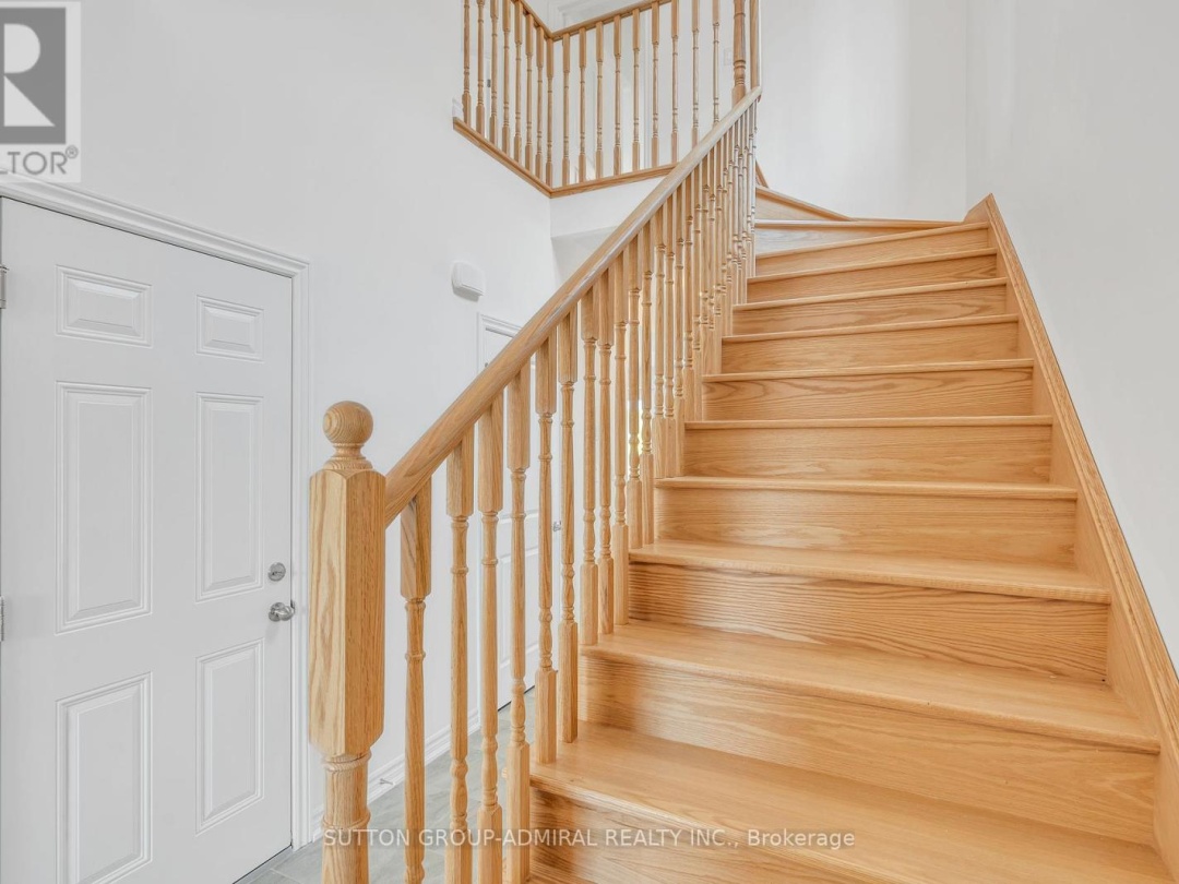 32 HILLCROFT WAY, Kawartha Lakes (Bobcaygeon)