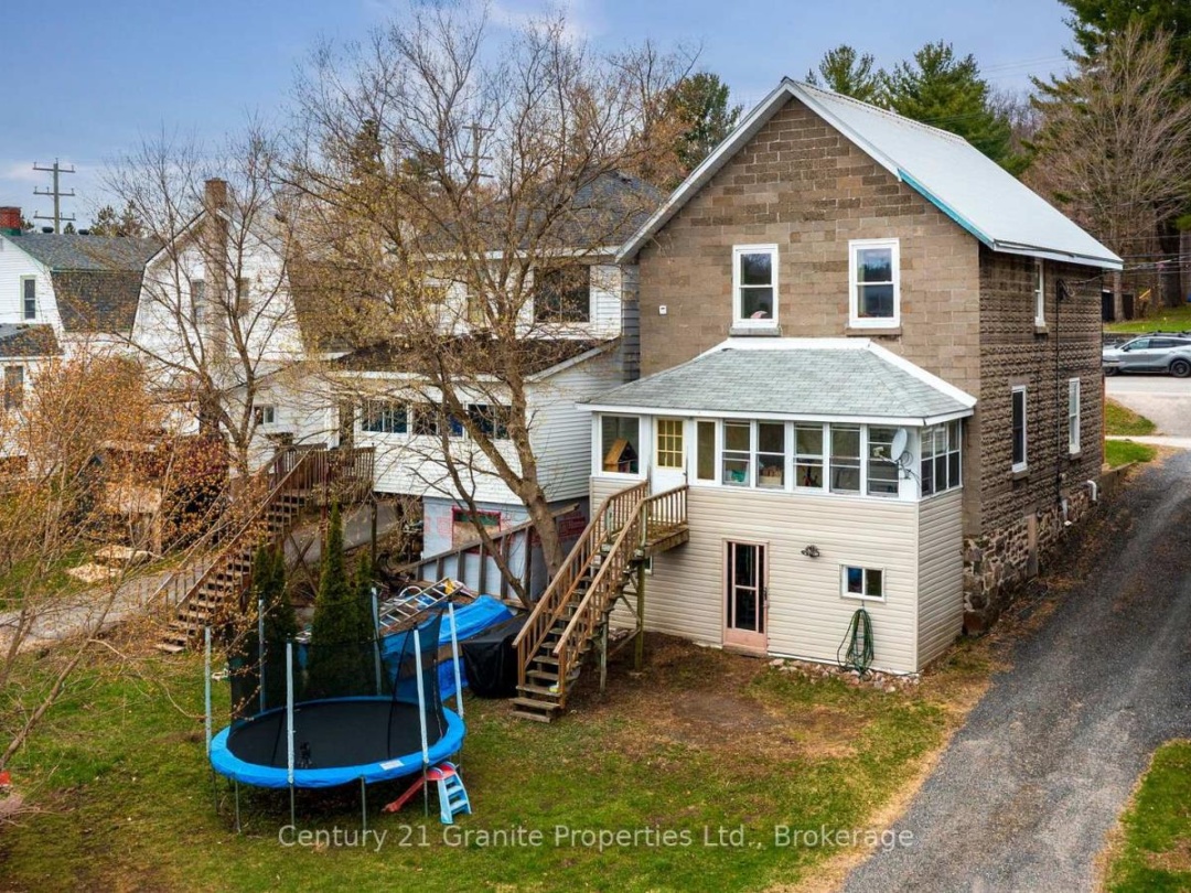29 WILLIAM STREET, Parry Sound