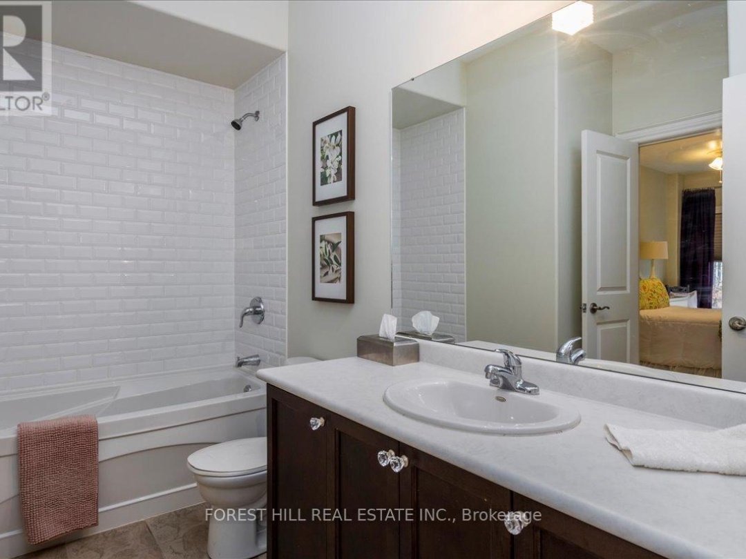 10 - 10 INVERMARA COURT, 