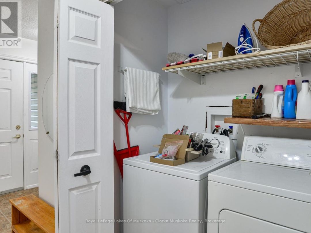 77 HEDGEWOOD LANE, 