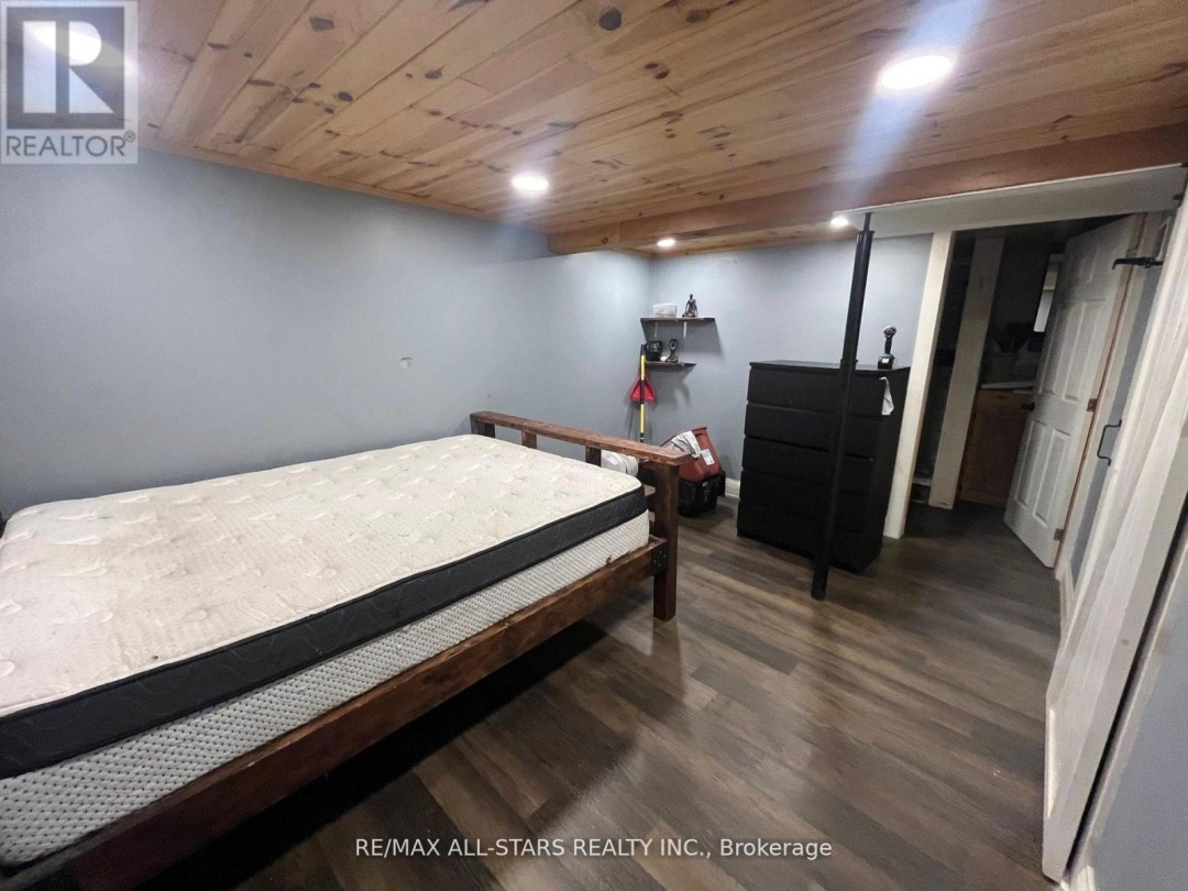 211 BURNT RIVER ROAD, Kawartha Lakes (Somerville)