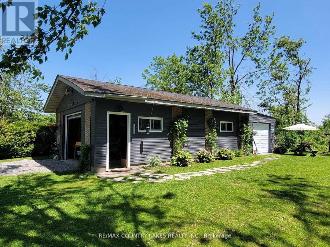2481 LAKESHORE DRIVE, Lake Simcoe