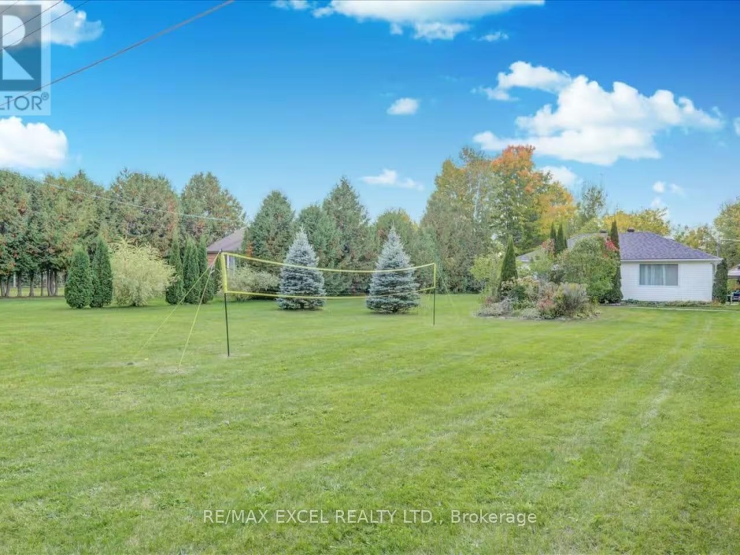 34 HARGRAVE ROAD, Mitchell Lake