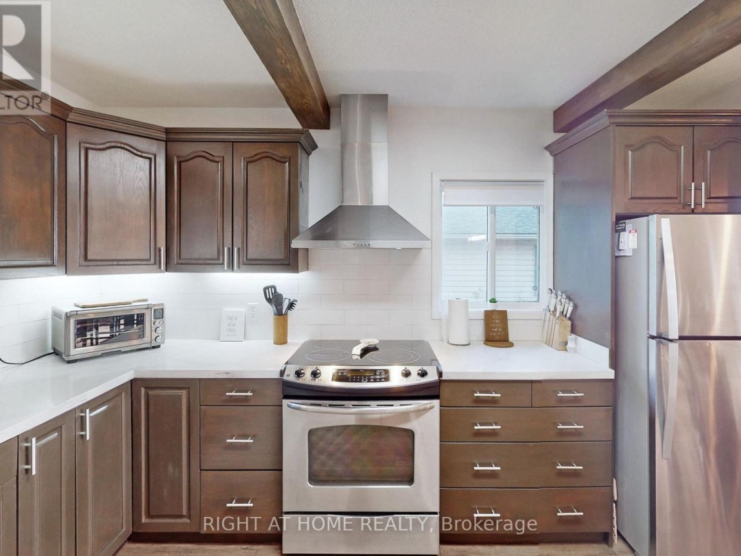 62 ANTIQUARY ROAD, Canal Lake