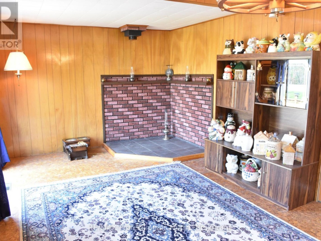 12802 Highway 35, Minden Hills (Minden)