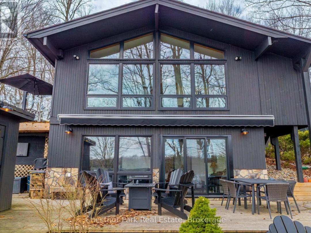 305 SALMON LAKE ROAD, Salmon Lake
