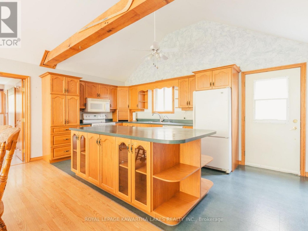 693 BALSAM LAKE DRIVE, 