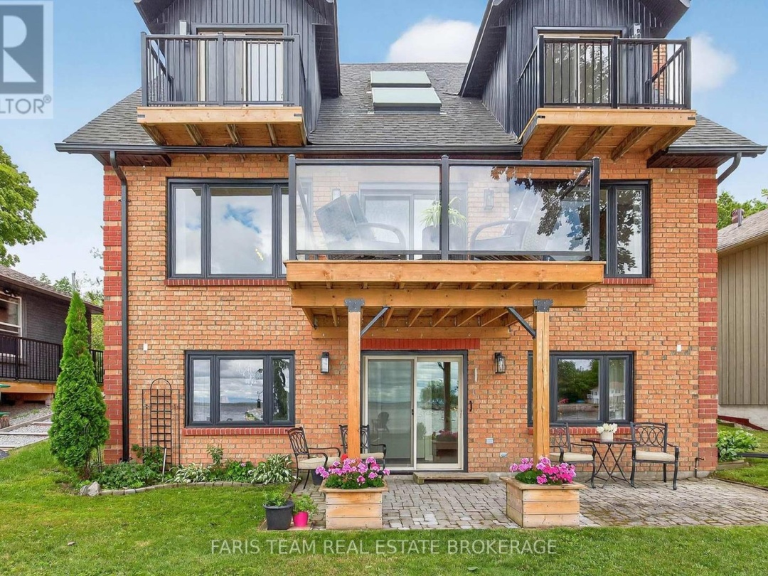238 ROBINS POINT ROAD, Georgian Bay