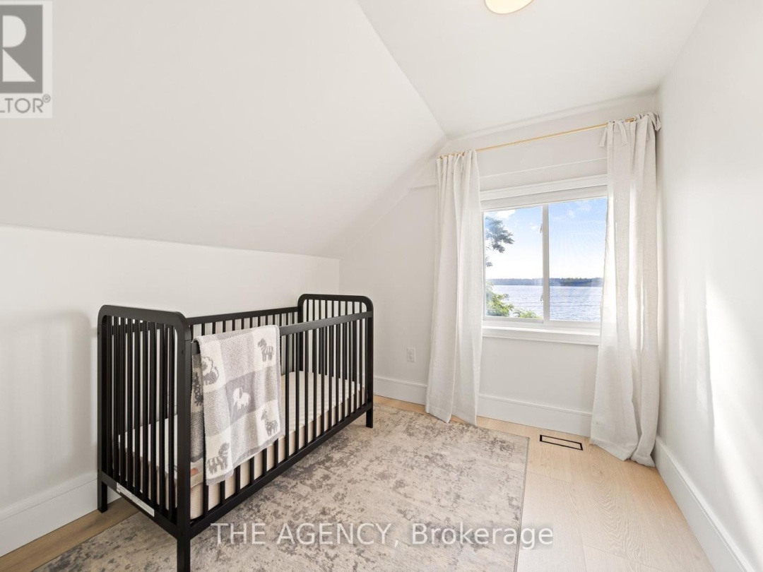 11 FIFTH STREET, Sturgeon Lake