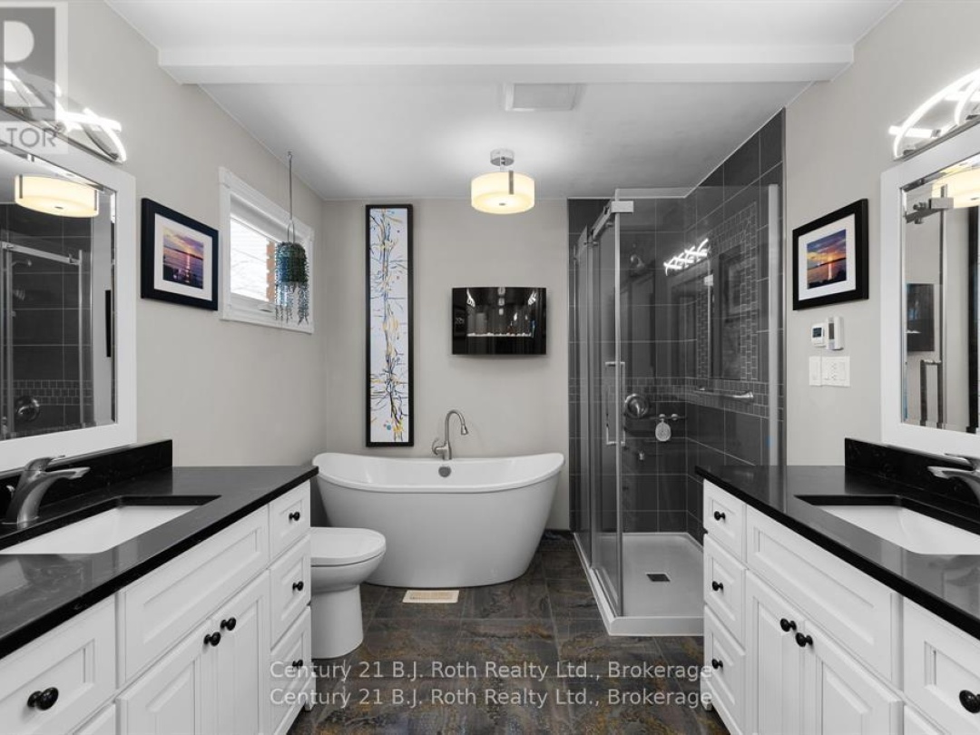 179 BAYSHORE DRIVE, Lake Simcoe