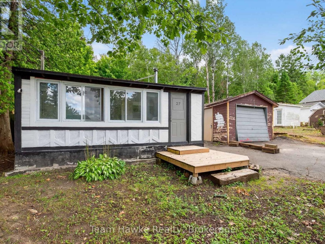 27 EARLDOM BOULEVARD, 