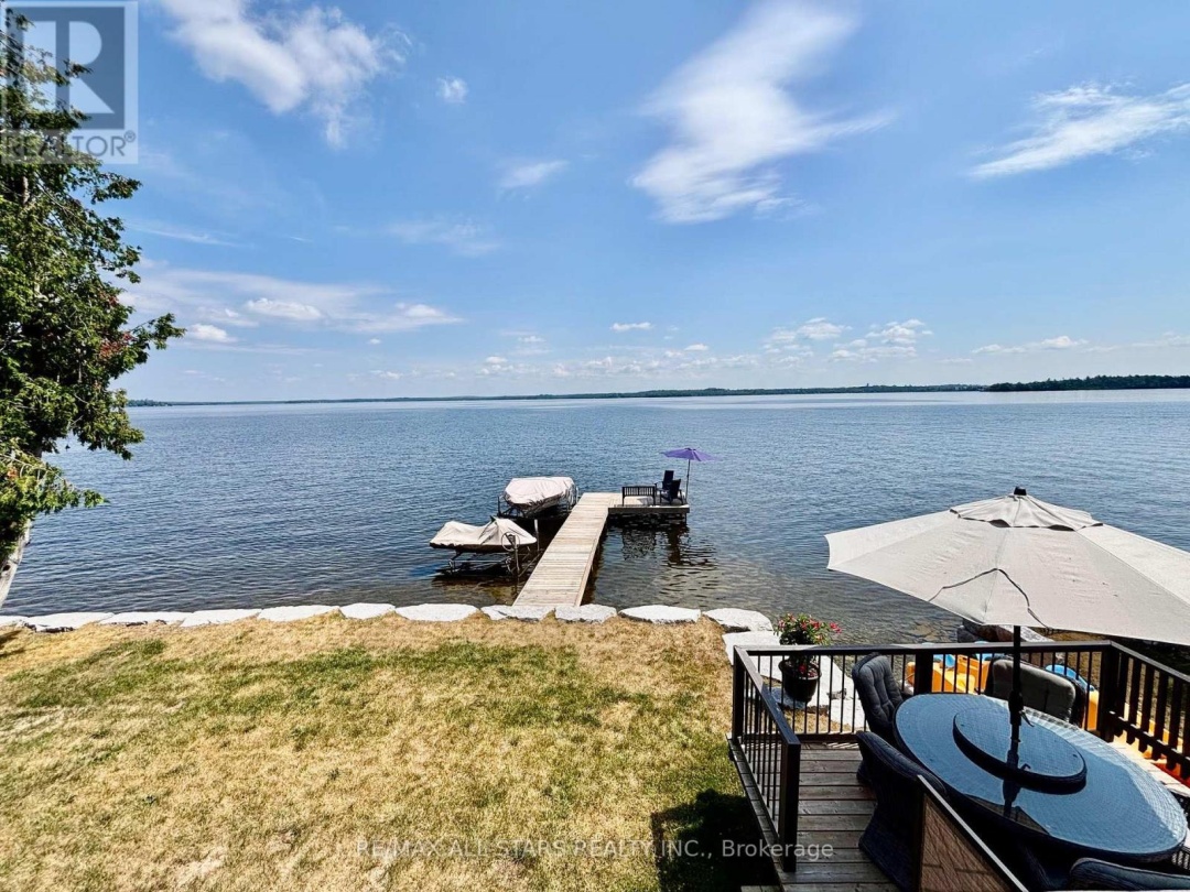 25 BAYVIEW ROAD, 