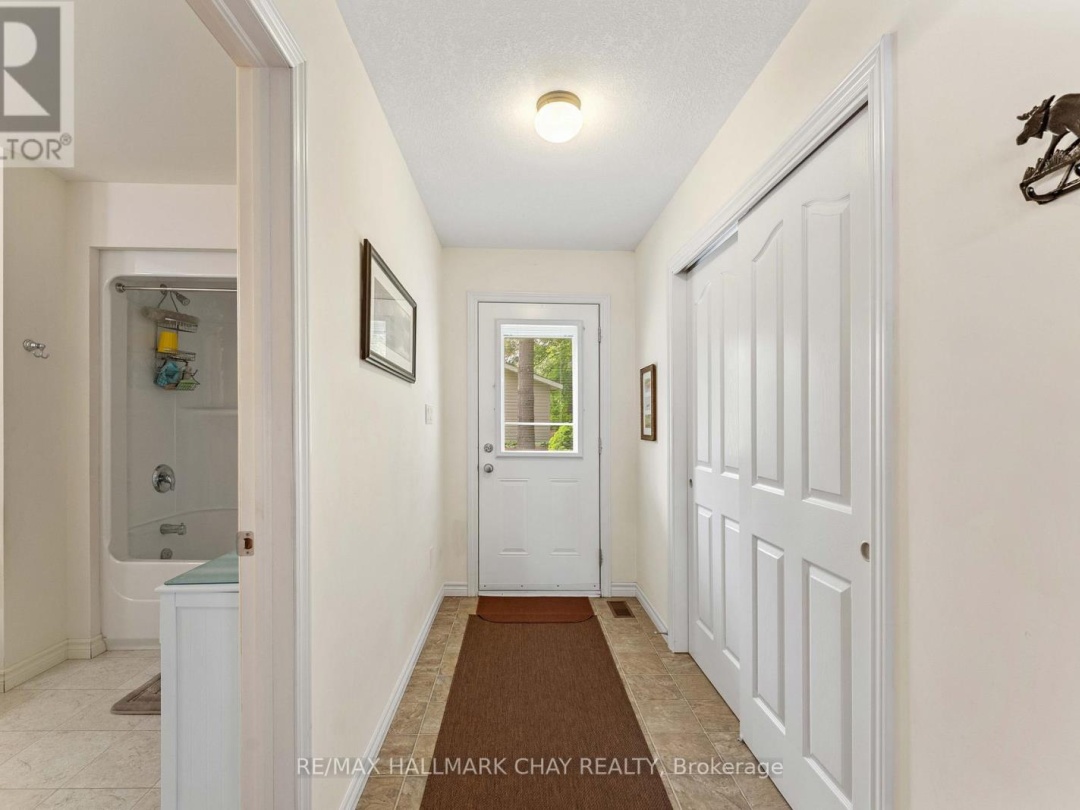 1832 KILWORTHY ROAD, Sparrow Lake