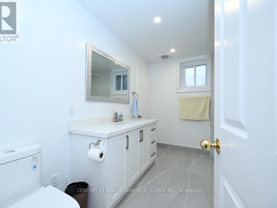 88 BAYSHORE DRIVE, Lake Simcoe