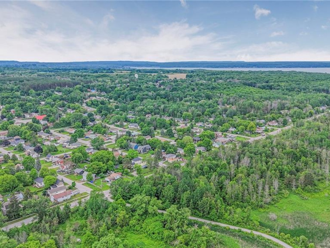 15 Dock Lane Unit# 8, Georgian Bay