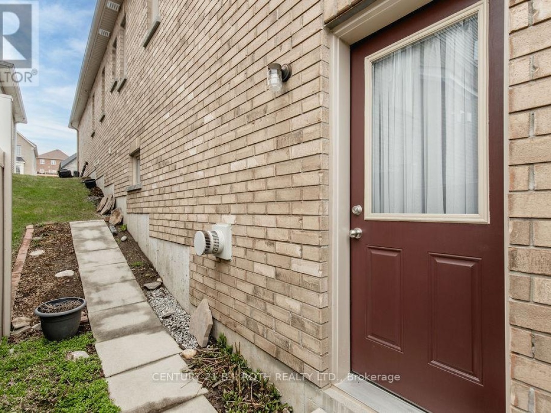 3105 MONARCH DRIVE, Orillia
