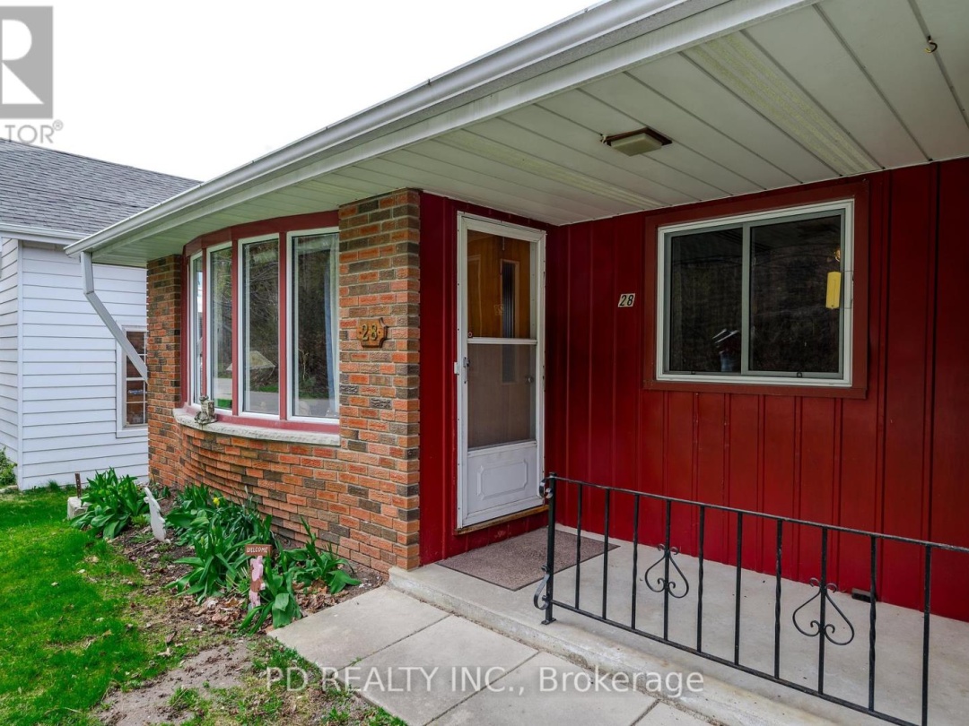 28 BOND STREET E, 