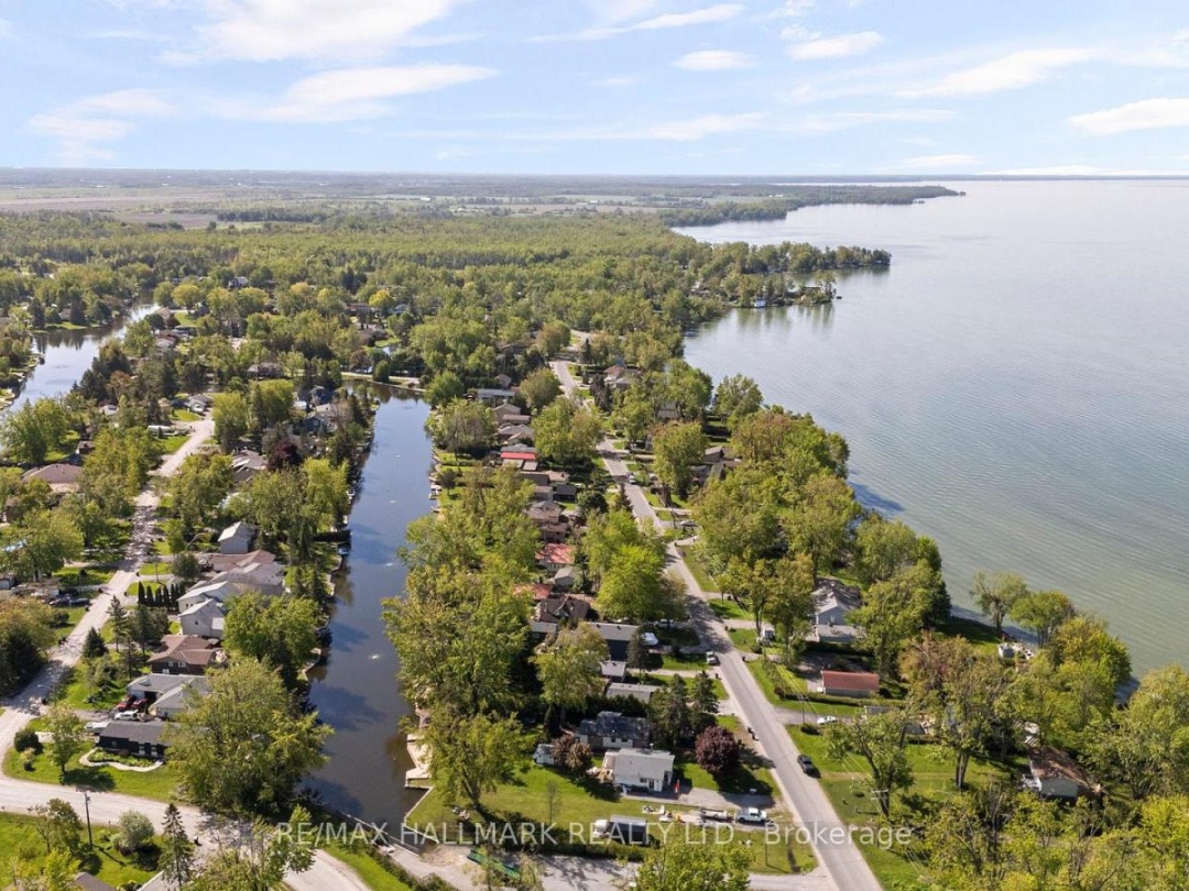 95 LAKE AVENUE, Lake Simcoe