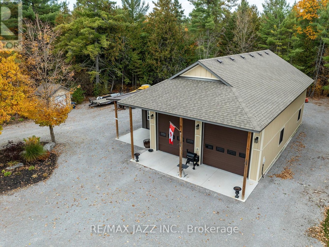 19 LEDGE ROAD, Trent Lakes