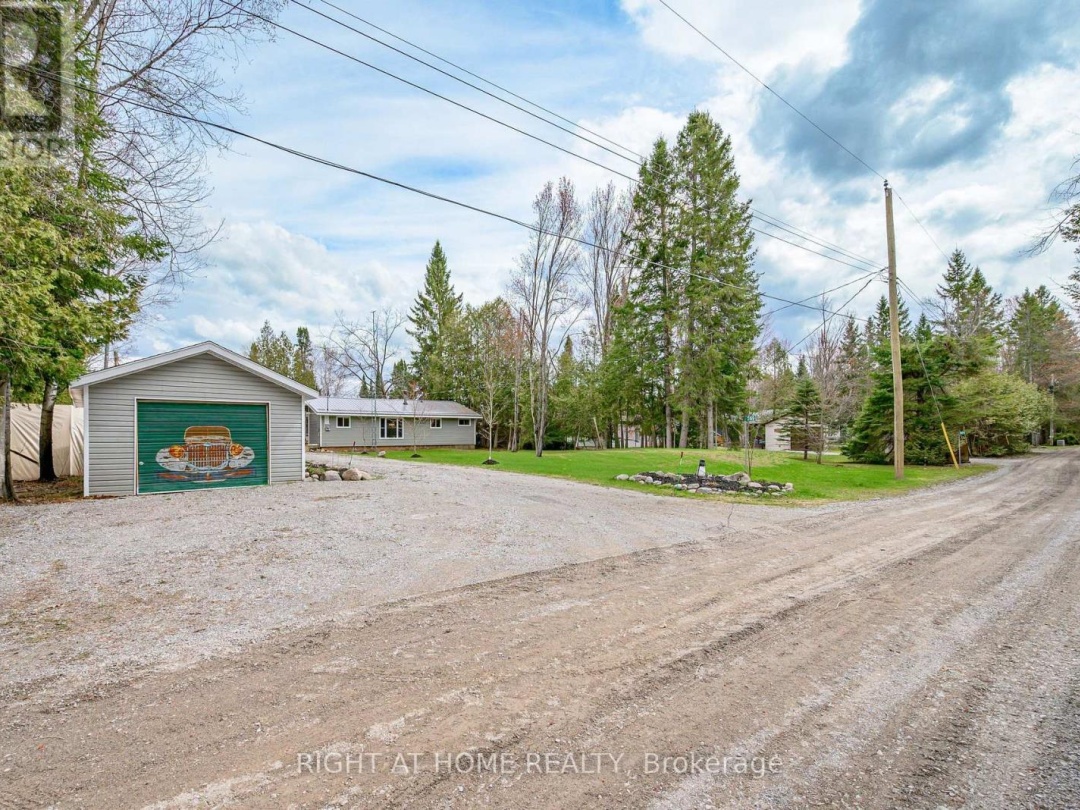 369 SOUTHAM DRIVE, Burnt River