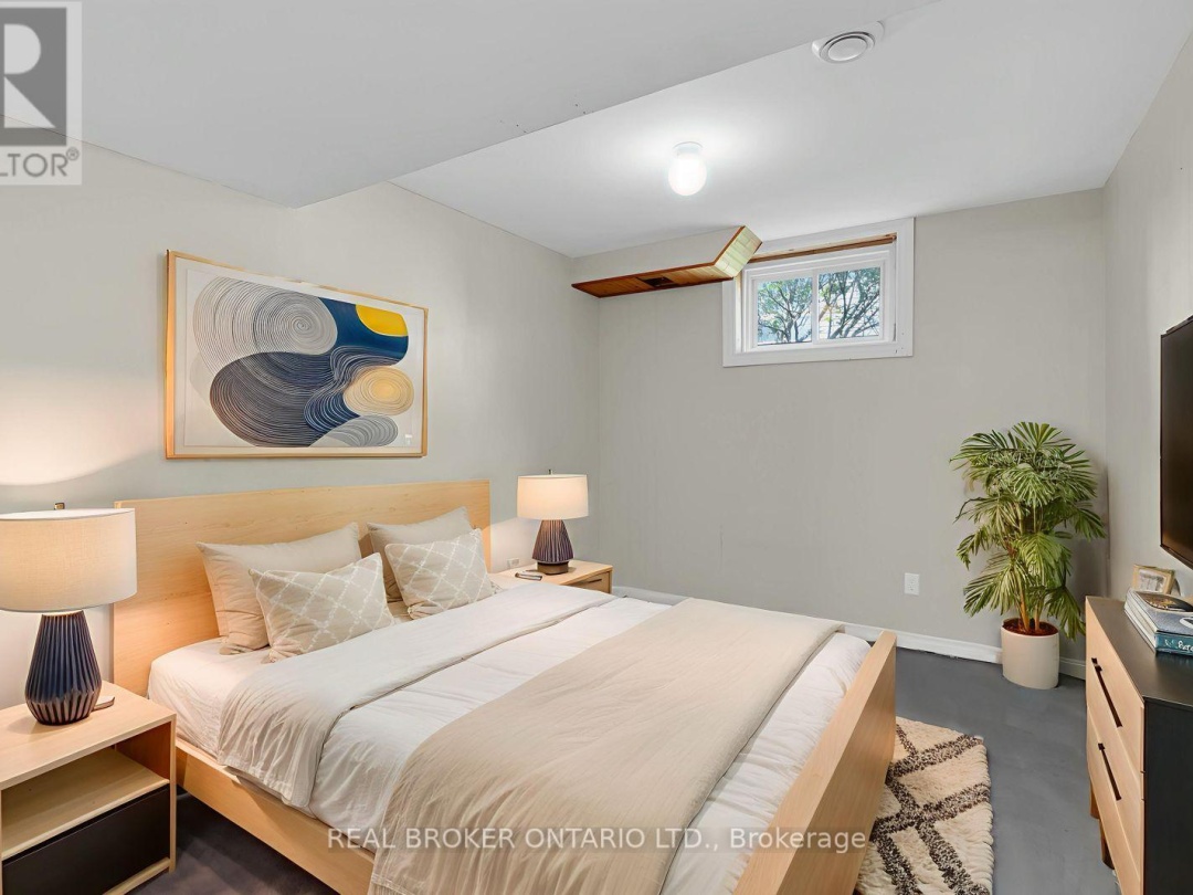 30 GEORGIAS WALK, 