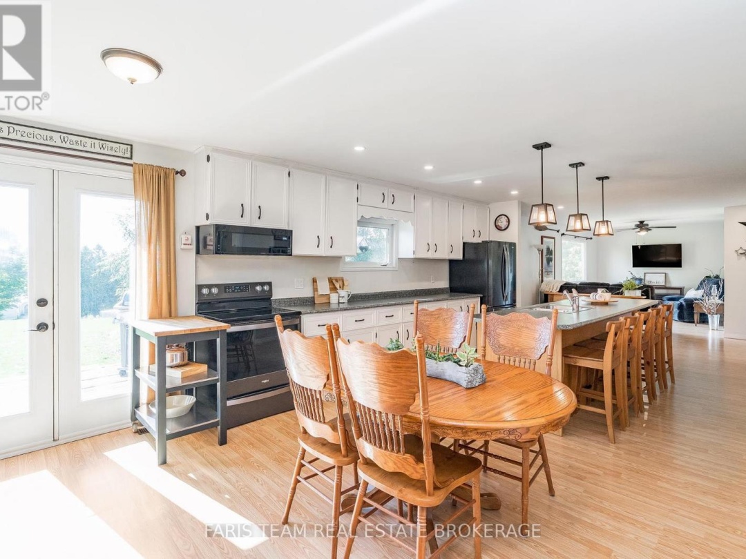 2243 ANDERSON LINE, 