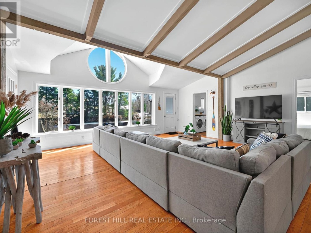 31 GLEN ACRES ROAD, 