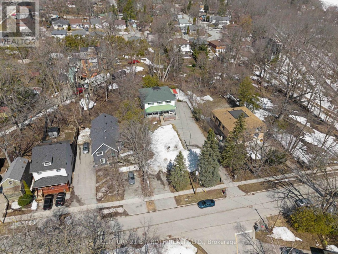 184 BORLAND STREET E, Orillia