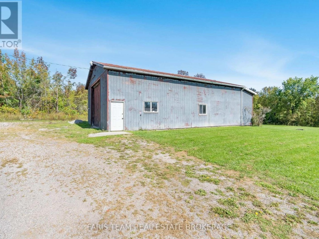 2243 ANDERSON LINE, 
