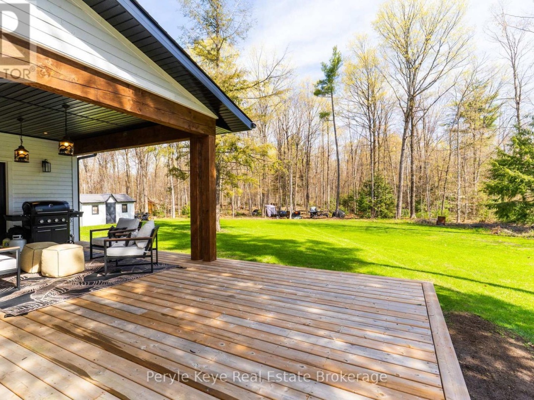 1056 XAVIER STREET, Gravenhurst (Morrison)