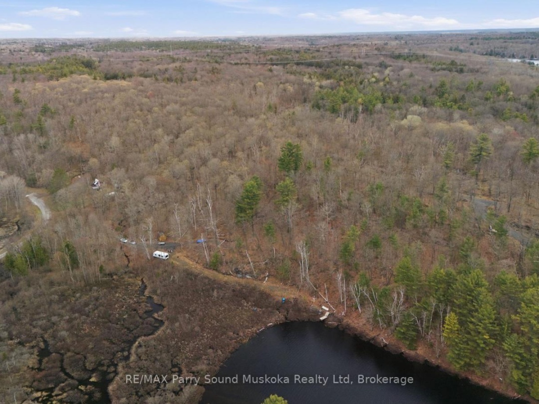 25 LAKE RIDGE ROAD, Bell Lake