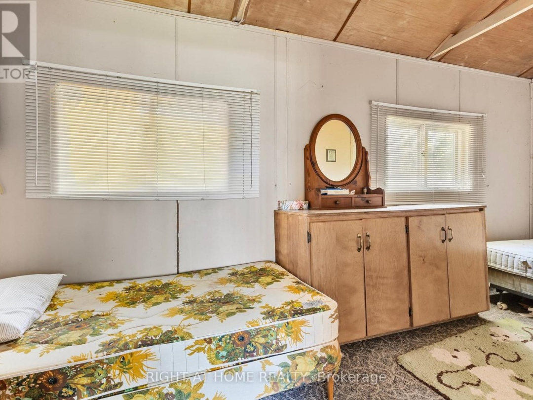 194 MCGUIRE BEACH ROAD, Kawartha Lakes (Carden)