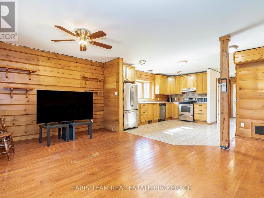 1309 LAUGHLIN FALLS ROAD, 