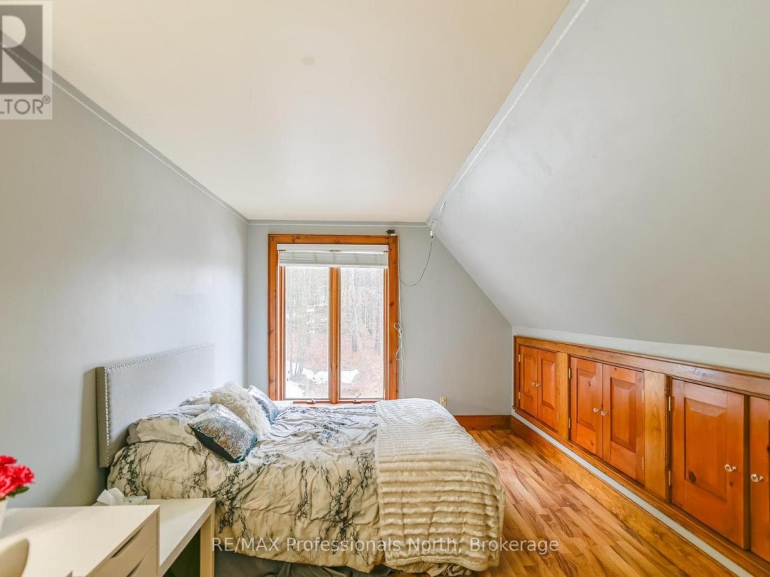2481 NORTH SHORE ROAD, Algonquin Highlands (Stanhope)