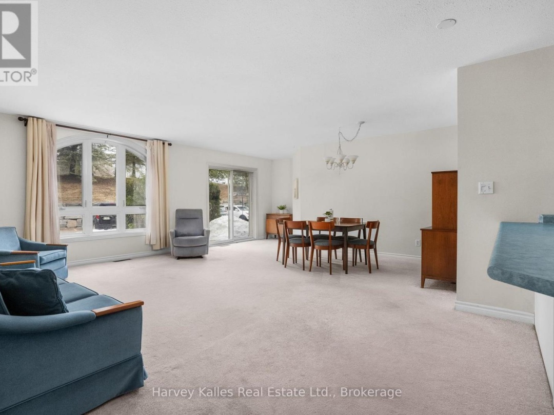 107 - 31 DAIRY LANE, Muskoka River