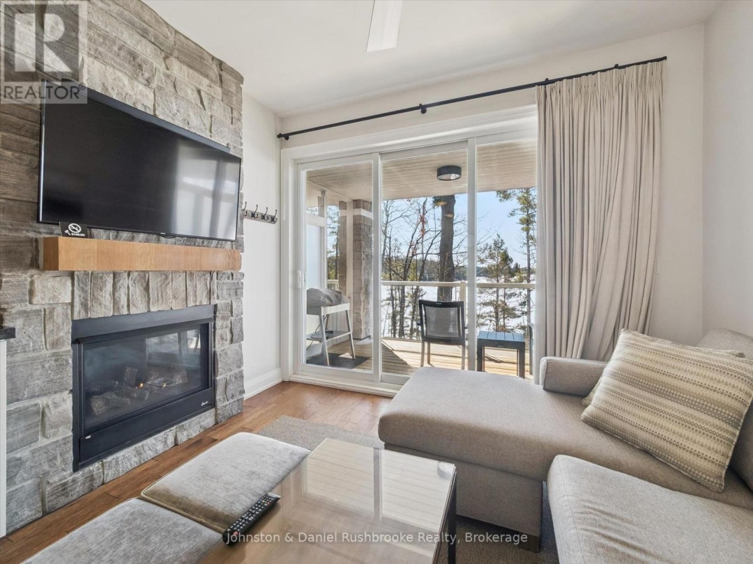BTVE104 - 1869 MUSKOKA ROAD 118 W HIGHWAY, Lake Muskoka