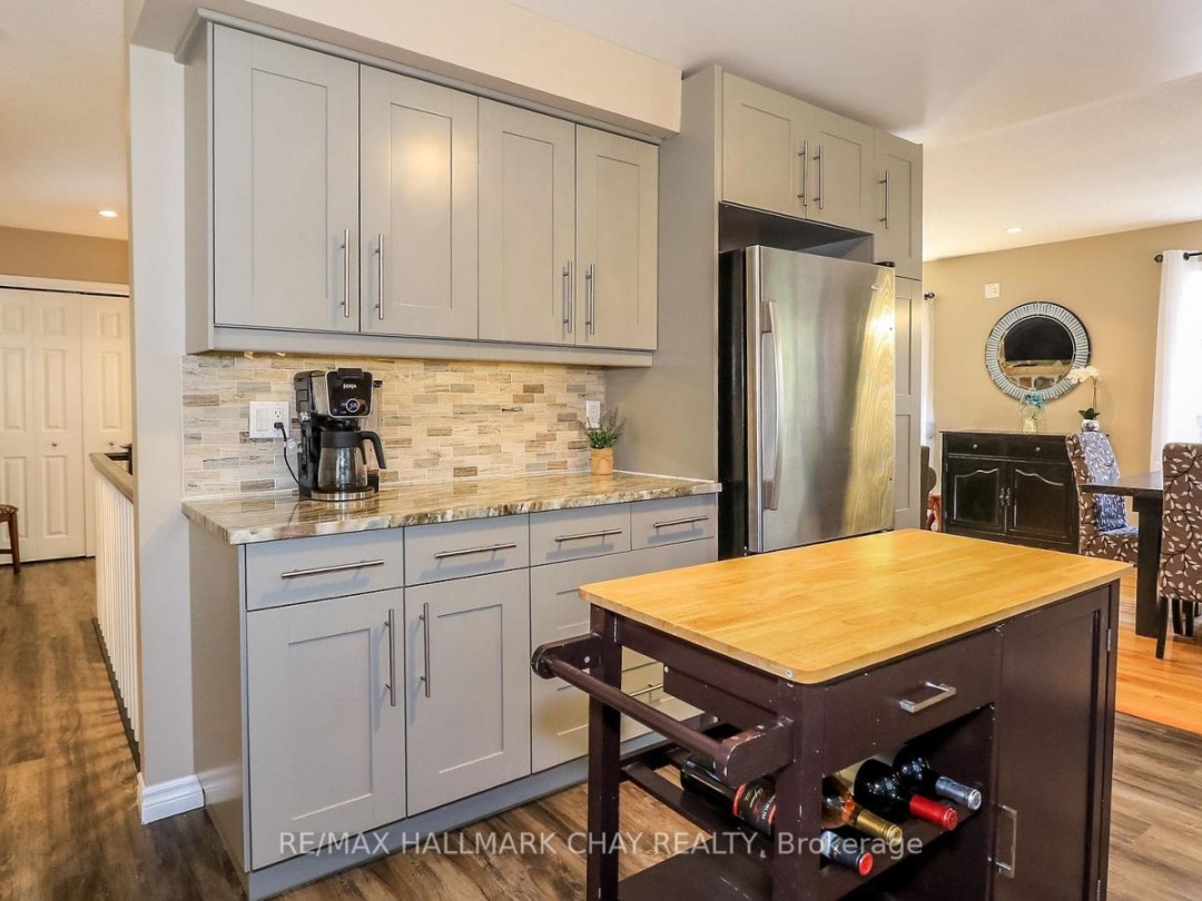 4062 WAINMAN LINE, Severn (Bass Lake)