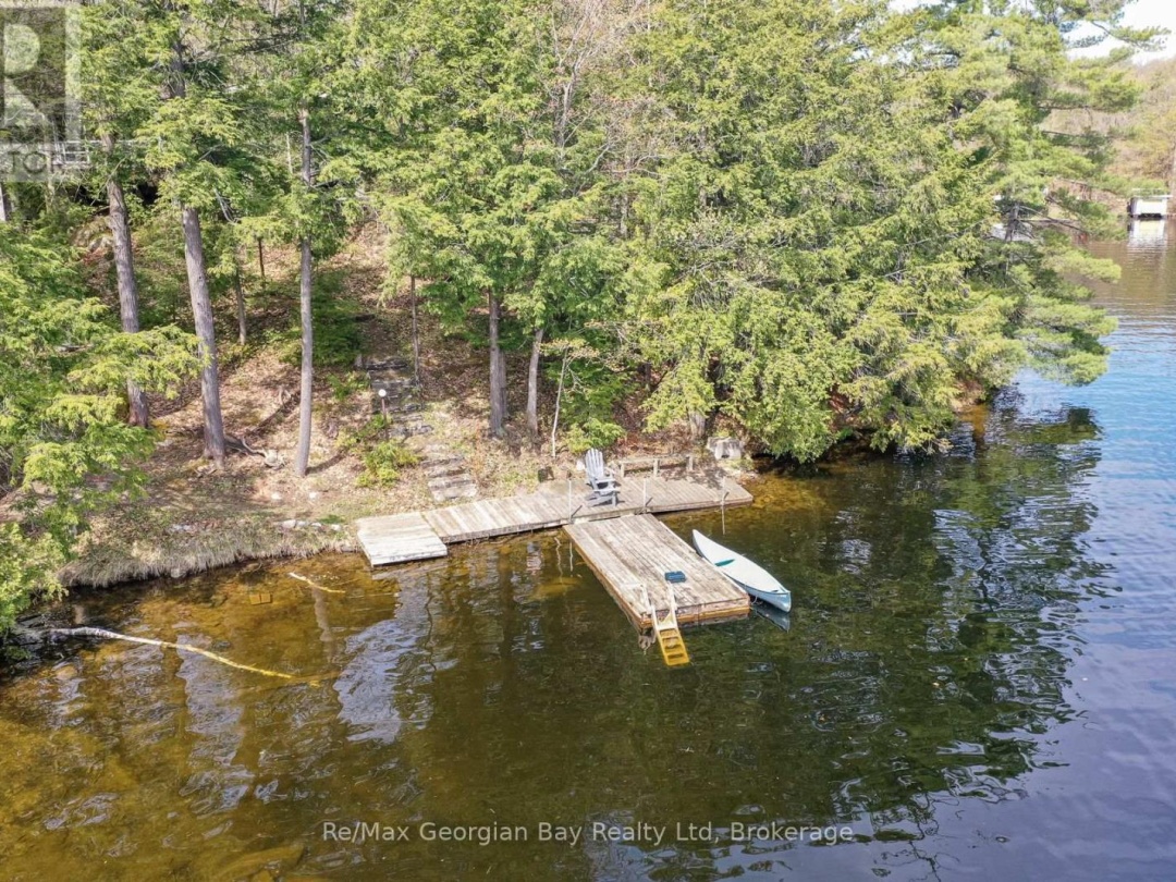 214 TRANS CANADA BAY ROAD, Six Mile Lake