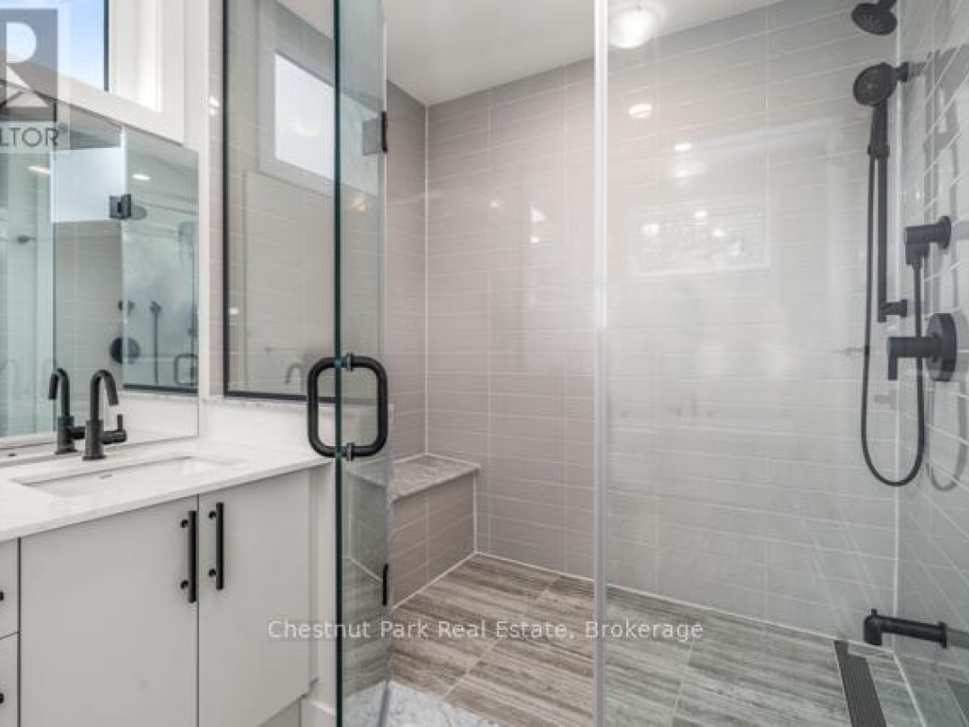 49 - 1053 GREENSVIEW DRIVE,