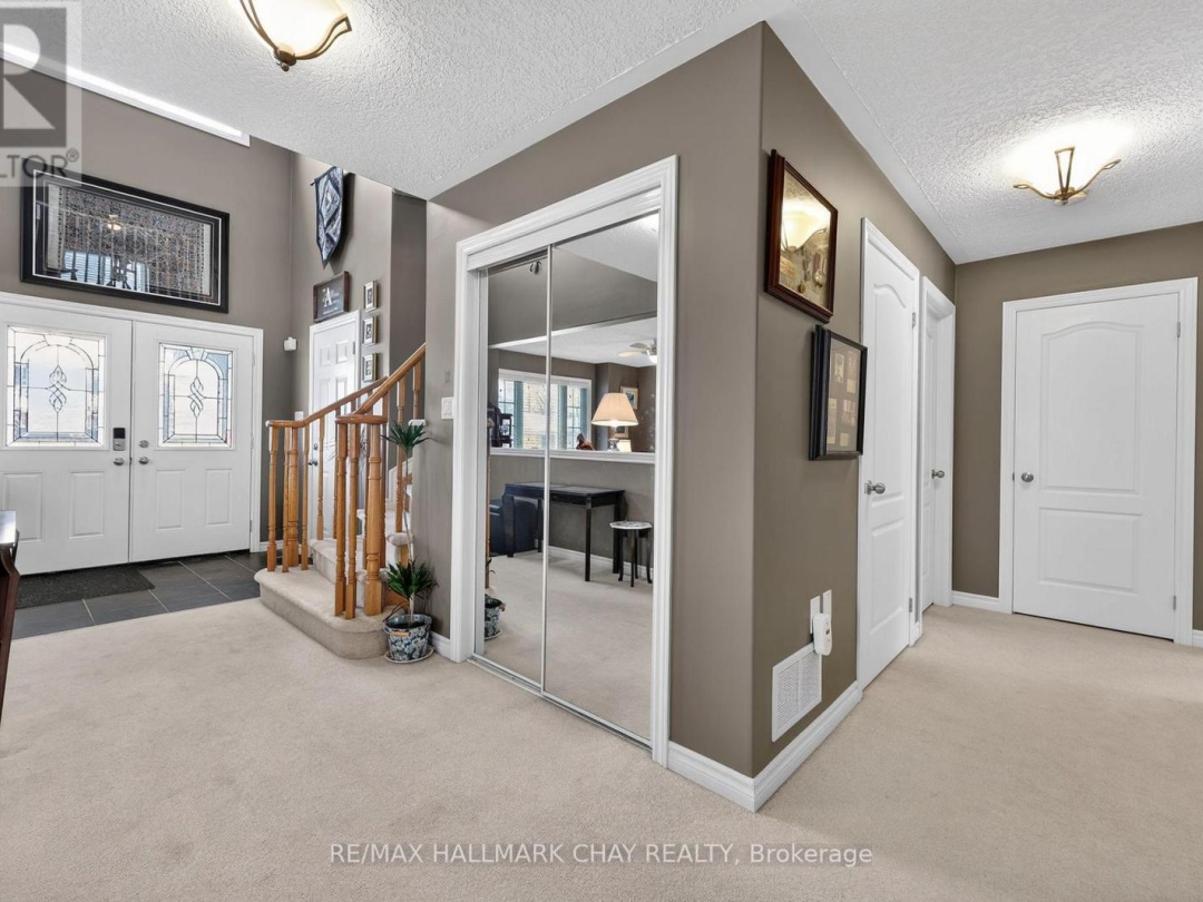 16 SHEPPARD DRIVE, Tay (Victoria Harbour)