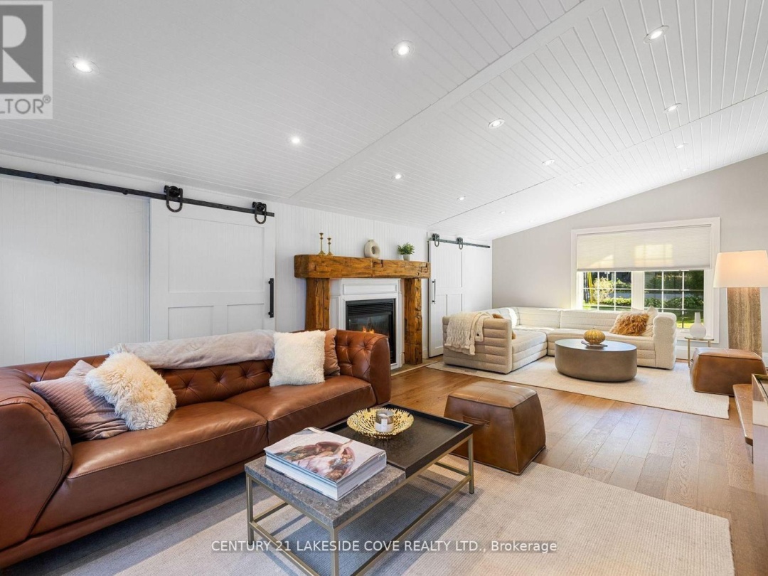 27 POPLAR CRESCENT W, Lake Simcoe