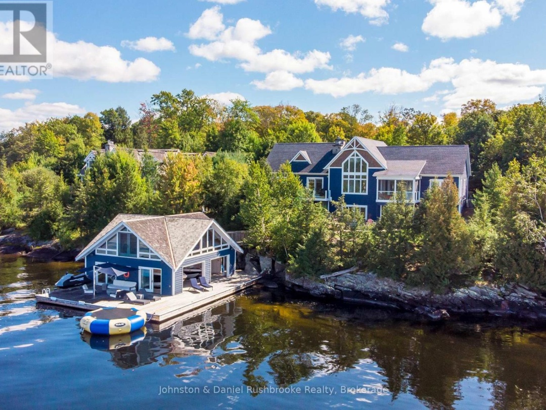 2-1350 STEPHENS BAY ROAD, Lake Muskoka