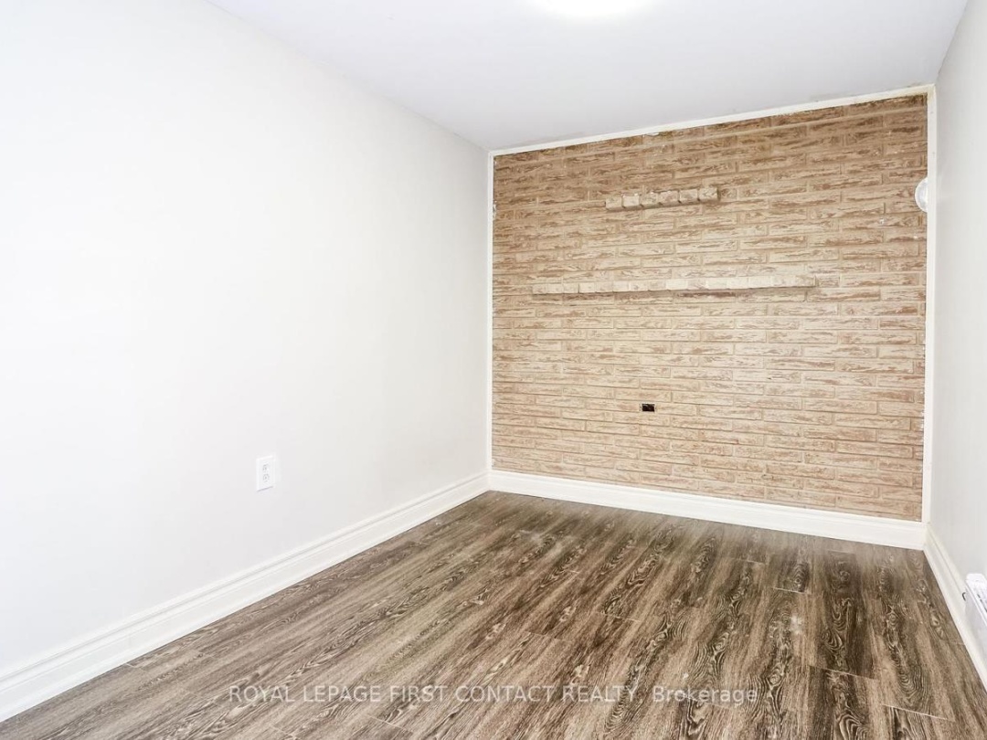 18 KENNEDY DRIVE, Kawartha Lakes (Fenelon Falls)